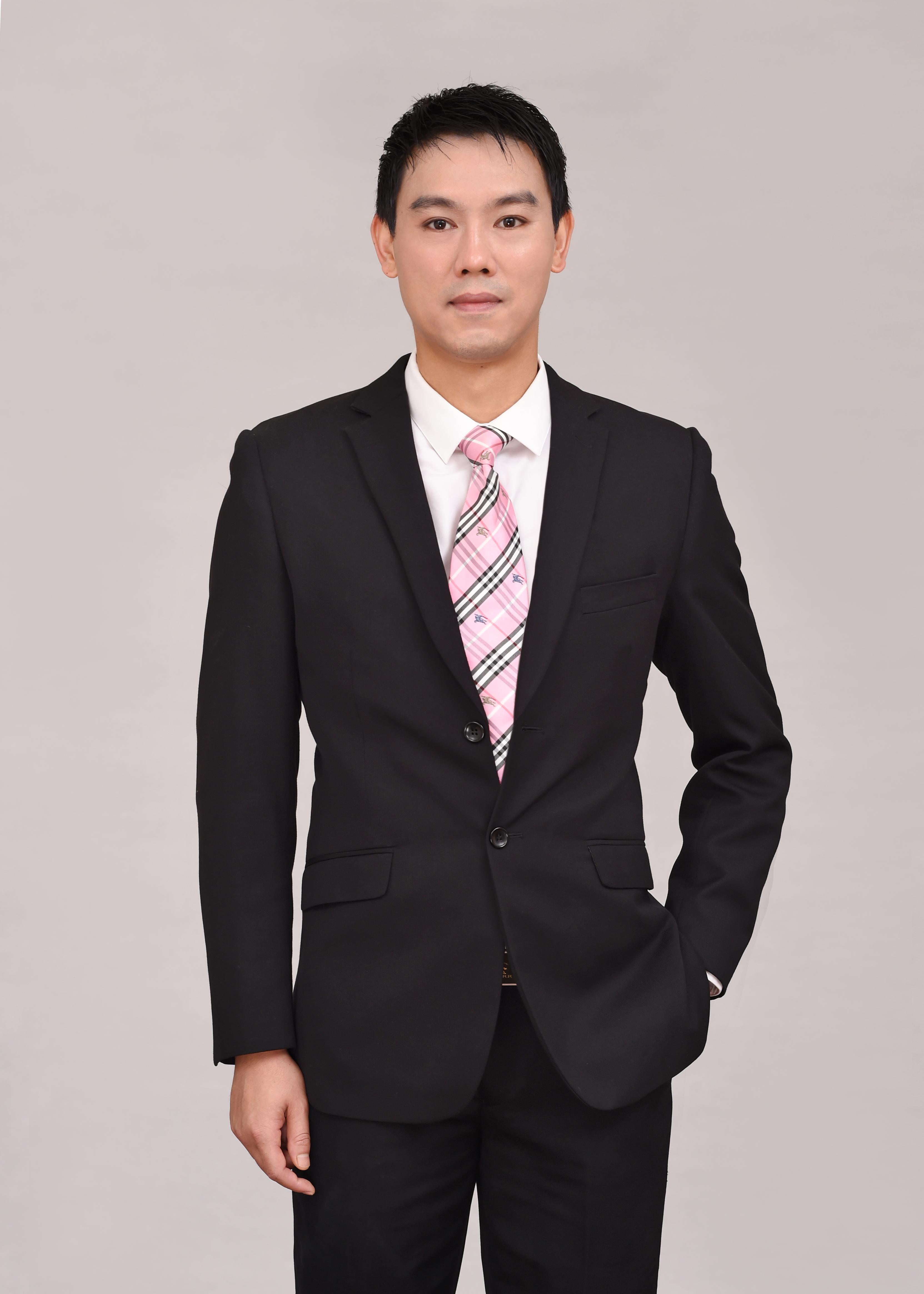 袁世君 剪辑与后期总监